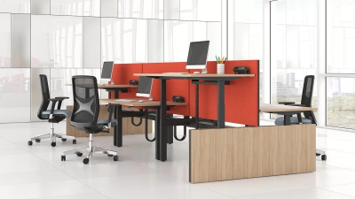 Steh-Sitz-Arbeitsplatz